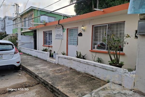 Foto de inmueble en  , Col. Lauro Aguirre C.P. 89140, Tampico