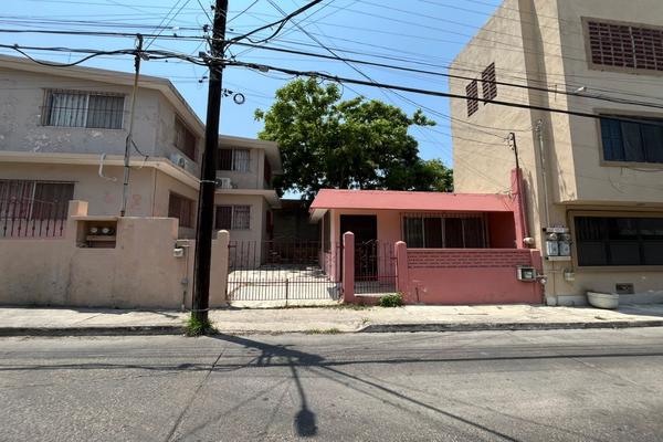 Foto de inmueble en  , Col. Lauro Aguirre C.P. 89140, Tampico