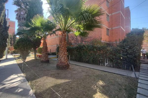 Foto de inmueble en LAVA, Col. San Pablo de las Salinas C.P. 54930, Tultitlán