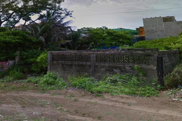 Foto de inmueble en Lazaro Cardenas 3213, Col. Guadalupe Victoria C.P. 96520, Coatzacoalcos