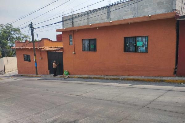 Foto de inmueble en LAZARO CARDENAS, Col. Azteca C.P. 62588, Temixco