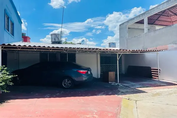 Foto de inmueble en  , Col. Lázaro Cárdenas Del Rio C.P. 86389, Comalcalco