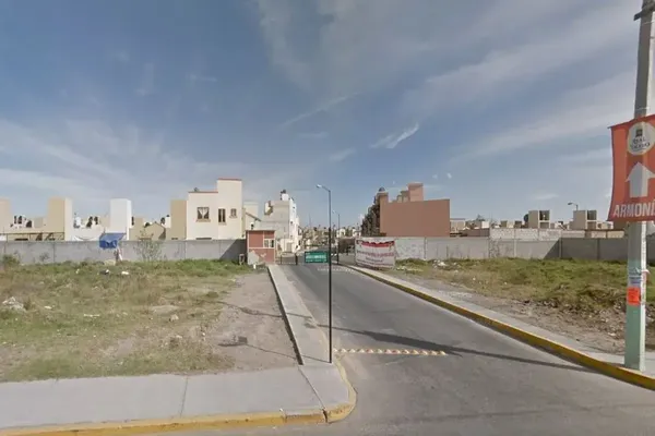 Foto de inmueble en LEBANZA #000, Col. Real Toledo C.P. 42119, Pachuca de Soto