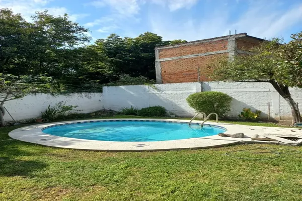 Foto de inmueble en LERDO DE TEJADA #21, Col. Tlaquiltenango C.P. 62980, Tlaquiltenango