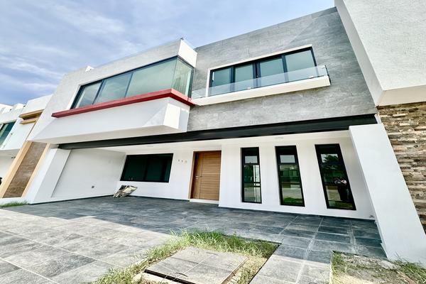 Foto de inmueble en Liborno, Col. Valle Imperial C.P. 45134, Zapopan