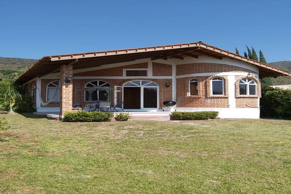 Foto de inmueble en Libramiento Jocotepec, Col. Jocotepec Centro C.P. 45800, Jocotepec