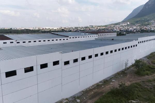 Foto de inmueble en Libramiento Saltillo - Nuevo Laredo, Col. Gloria Mendiola C.P. 66062, General Escobedo