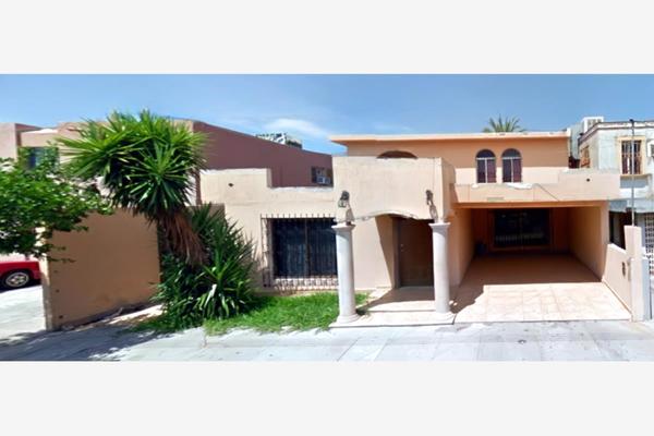 Foto de inmueble en LIC. RENE RAMIREZ #1323, Col. Sochiloa C.P. 85150, Cajeme