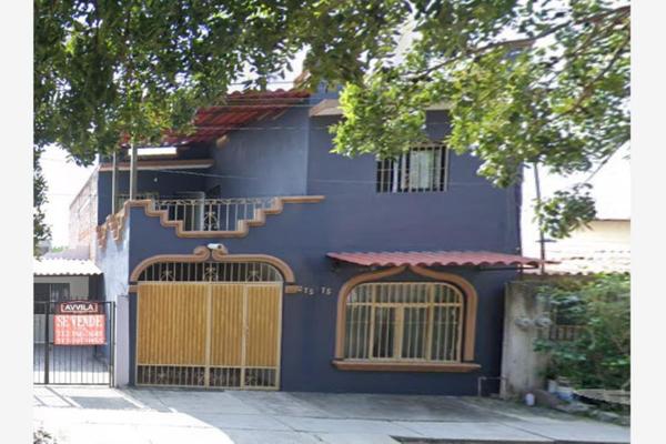 Foto de inmueble en LICEO DE VARONES #275, Col. Gregorio Torres Quintero C.P. 28079, Colima