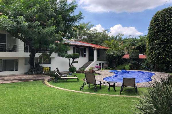 Foto de inmueble en Lirio, Col. Rancho Cortes C.P. 62120, Cuernavaca