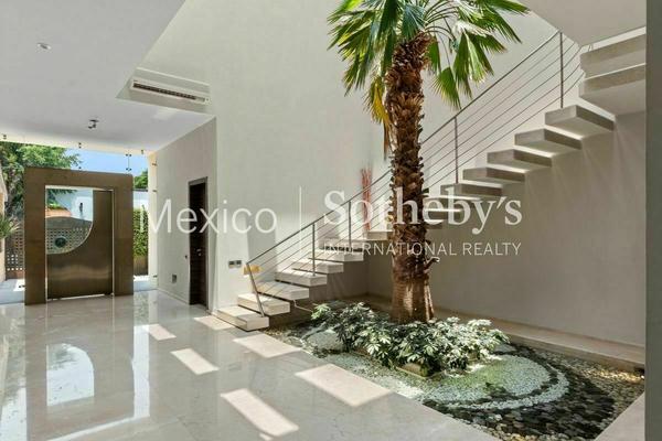 Foto de inmueble en Llamarada, Col. Residencial Sumiya C.P. 62564, Jiutepec