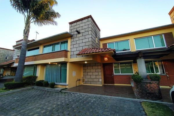 Foto de inmueble en  , Col. Llano Grande C.P. 52148, Metepec