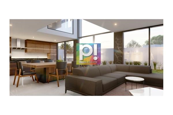 Foto de inmueble en Loma Alta, Col. Tres Marías C.P. 58254, Morelia