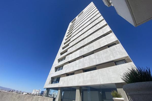 Foto de inmueble en Loma de sangremal, Col. Loma Dorada C.P. 76060, Querétaro