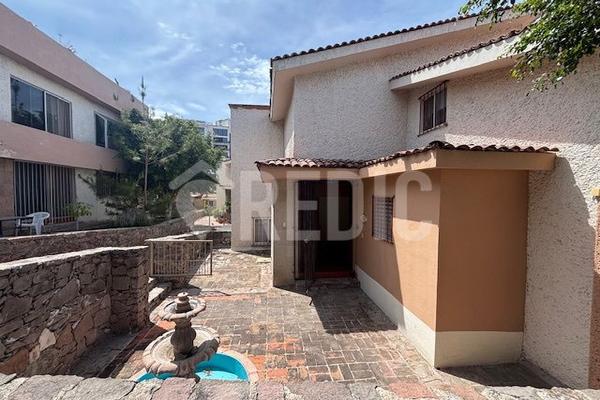 Foto de inmueble en LOMA DE TOLIMAN, Col. Loma Dorada C.P. 76060, Querétaro