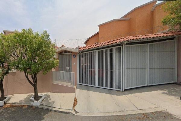 Foto de inmueble en Loma de Zamorano, Col. Loma Dorada C.P. 76060, Querétaro
