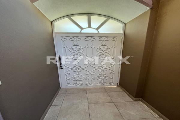 Foto de inmueble en Loma Dorada, Loma de San Juan, Col. Loma Dorada C.P. 76060, Querétaro