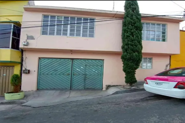 Foto de inmueble en LOMA #MANZANA 409, Col. Lomas de la Estancia C.P. 09640, Iztapalapa