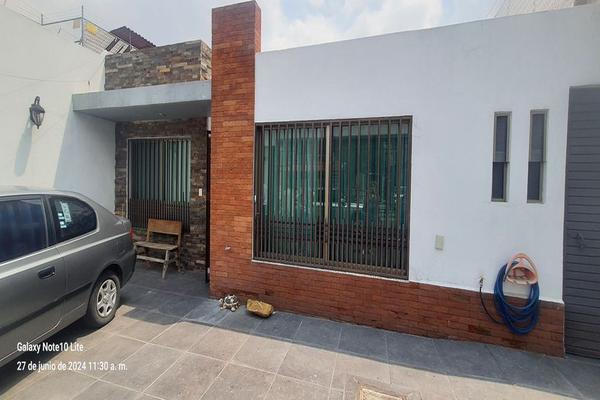 Foto de inmueble en Loma Pagueros , Col. Loma Dorada Secc B C.P. 45402, Tonalá