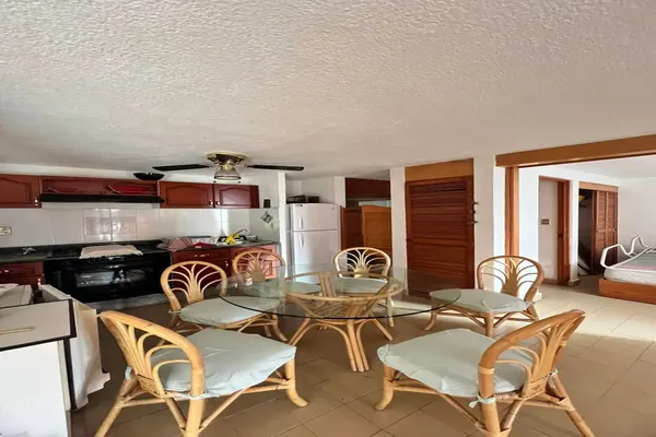 Foto de inmueble en LOMAS #12, Col. Lomas de Cocoyoc C.P. 62847, Atlatlahucan