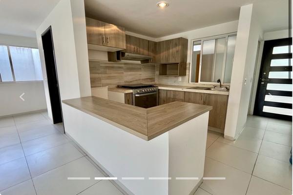 Foto de inmueble en Lomas 2da, Col. Lomas 2a Sección C.P. 78210, San Luis Potosí