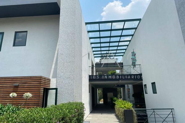 Foto de inmueble en Lomas Altas, Col. Lomas Altas C.P. 11950, Miguel Hidalgo