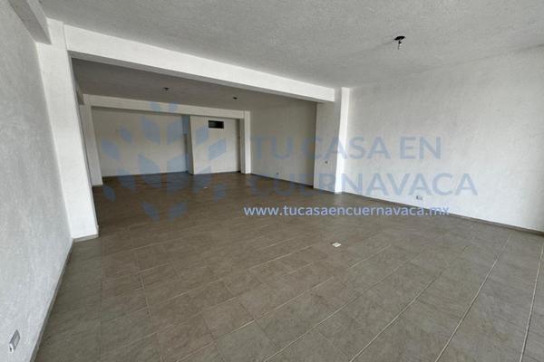 Foto de inmueble en  , Col. Lomas de Ahuatepec C.P. 62324, Cuernavaca