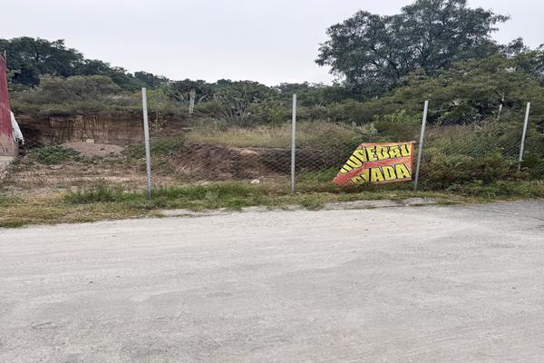 Foto de inmueble en Lomas de Andalucía, Col. Real de Coacalco C.P. 55700, Coacalco de Berriozábal