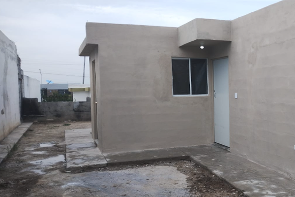 Foto de inmueble en Lomas de angelopolis, Col. Cadereyta Jimenez Centro C.P. 67480, Cadereyta Jiménez