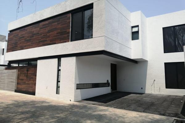 Foto de inmueble en  , Col. Lomas de Atzingo C.P. 62180, Cuernavaca