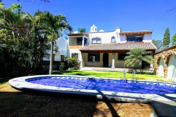 Foto de inmueble en  , Col. Lomas de Atzingo C.P. 62180, Cuernavaca