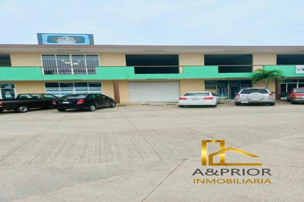 Foto de inmueble en  , Col. Lomas de Barrillas C.P. 96535, Coatzacoalcos