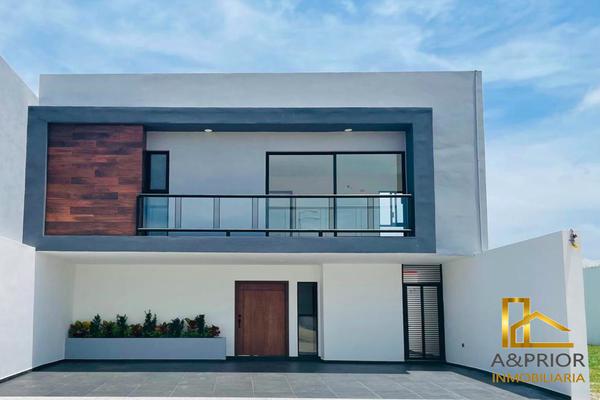 Foto de inmueble en  , Col. Lomas de Barrillas C.P. 96535, Coatzacoalcos