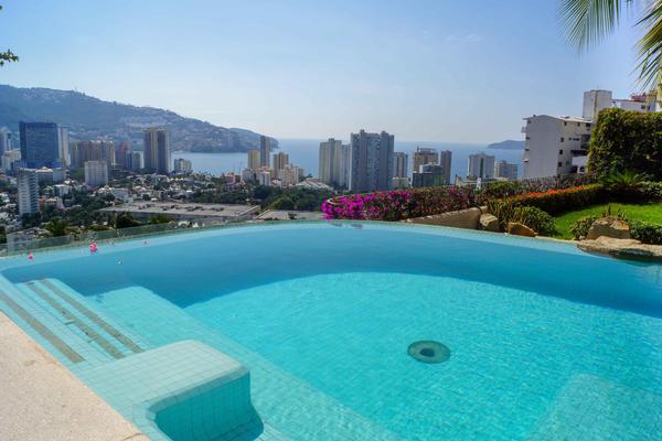 Foto de inmueble en  , Col. Lomas de Costa Azul C.P. 39830, Acapulco de Juárez