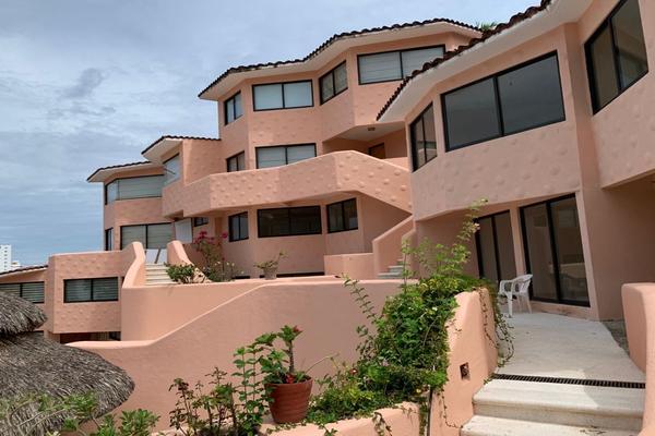 Foto de inmueble en  , Col. Lomas de Costa Azul C.P. 39830, Acapulco de Juárez