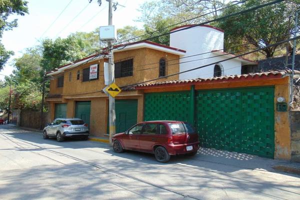 Foto de inmueble en Lomas de Jiutepec, Col. Lomas de Jiutepec C.P. 62566, Jiutepec
