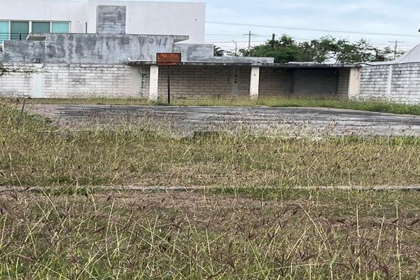Foto de inmueble en LOMAS DE LOS PILARES, Col. Lomas de los Pilares C.P. 67486, Cadereyta Jiménez