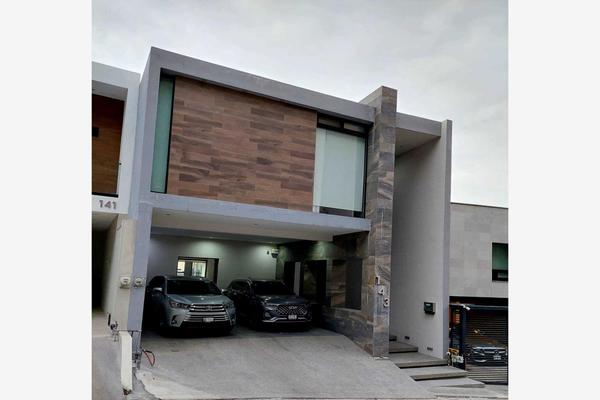 Foto de inmueble en LOMAS DE MONTECRISTO #211, Col. Lomas de Montecristo C.P. 64909, Monterrey