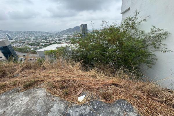 Foto de inmueble en  , Col. Lomas de Montecristo C.P. 64909, Monterrey