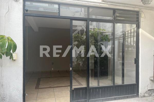 Foto de inmueble en Lomas de Occipaco, Col. Lomas de Occipaco C.P. 53247, Naucalpan de Juárez
