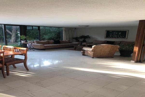 Foto de inmueble en  , Col. Lomas de Tecamachalco C.P. 53950, Naucalpan de Juárez