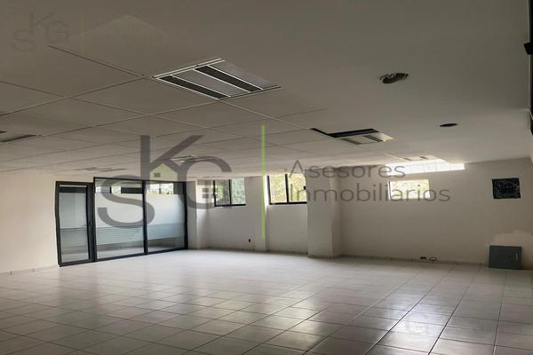 Foto de inmueble en  , Col. Lomas de Tecamachalco C.P. 53950, Naucalpan de Juárez