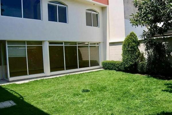Foto de inmueble en  , Col. Lomas de Tecamachalco C.P. 53950, Naucalpan de Juárez