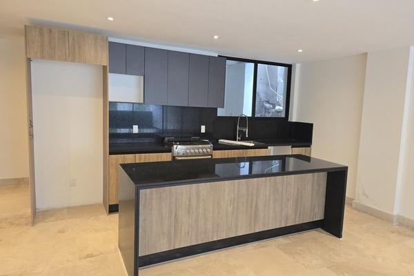 Foto de inmueble en  , Col. Lomas de Tecamachalco C.P. 53950, Naucalpan de Juárez