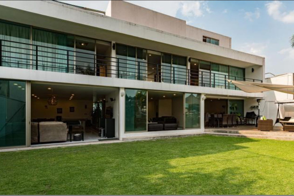 Foto de inmueble en , Col. Lomas de Tecamachalco C.P. 53950, Naucalpan de Juárez