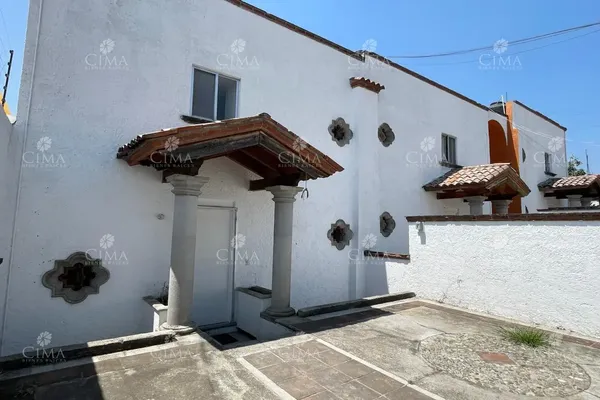 Foto de inmueble en  , Col. Lomas de Tetela C.P. 62156, Cuernavaca