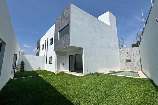 Foto de inmueble en  , Col. Lomas de Trujillo C.P. 62763, Emiliano Zapata