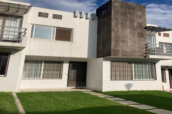 Foto de inmueble en  , Col. Lomas de Zompantle C.P. 62157, Cuernavaca