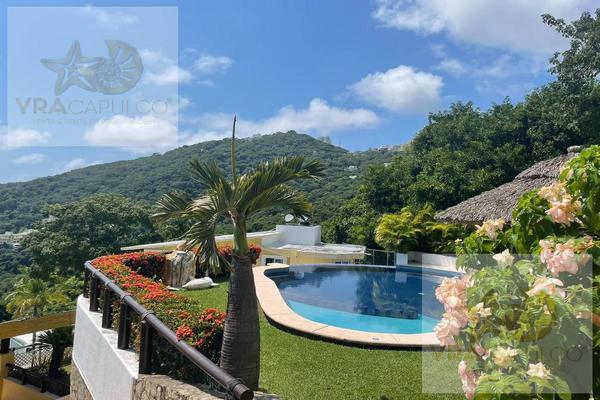 Foto de inmueble en  , Col. Lomas del Marqués C.P. 39880, Acapulco de Juárez