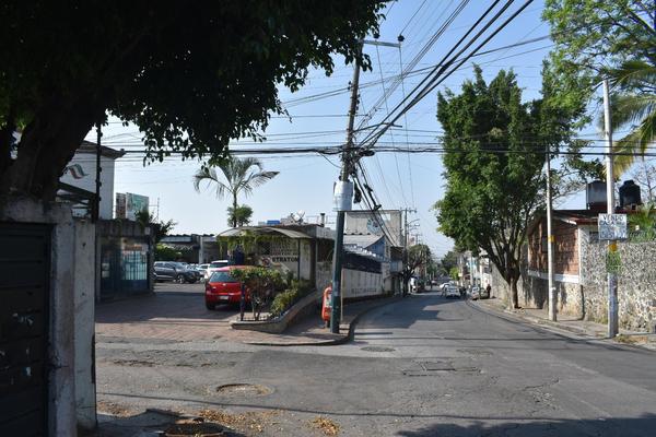 Foto de inmueble en  , Col. Lomas del Mirador C.P. 62350, Cuernavaca